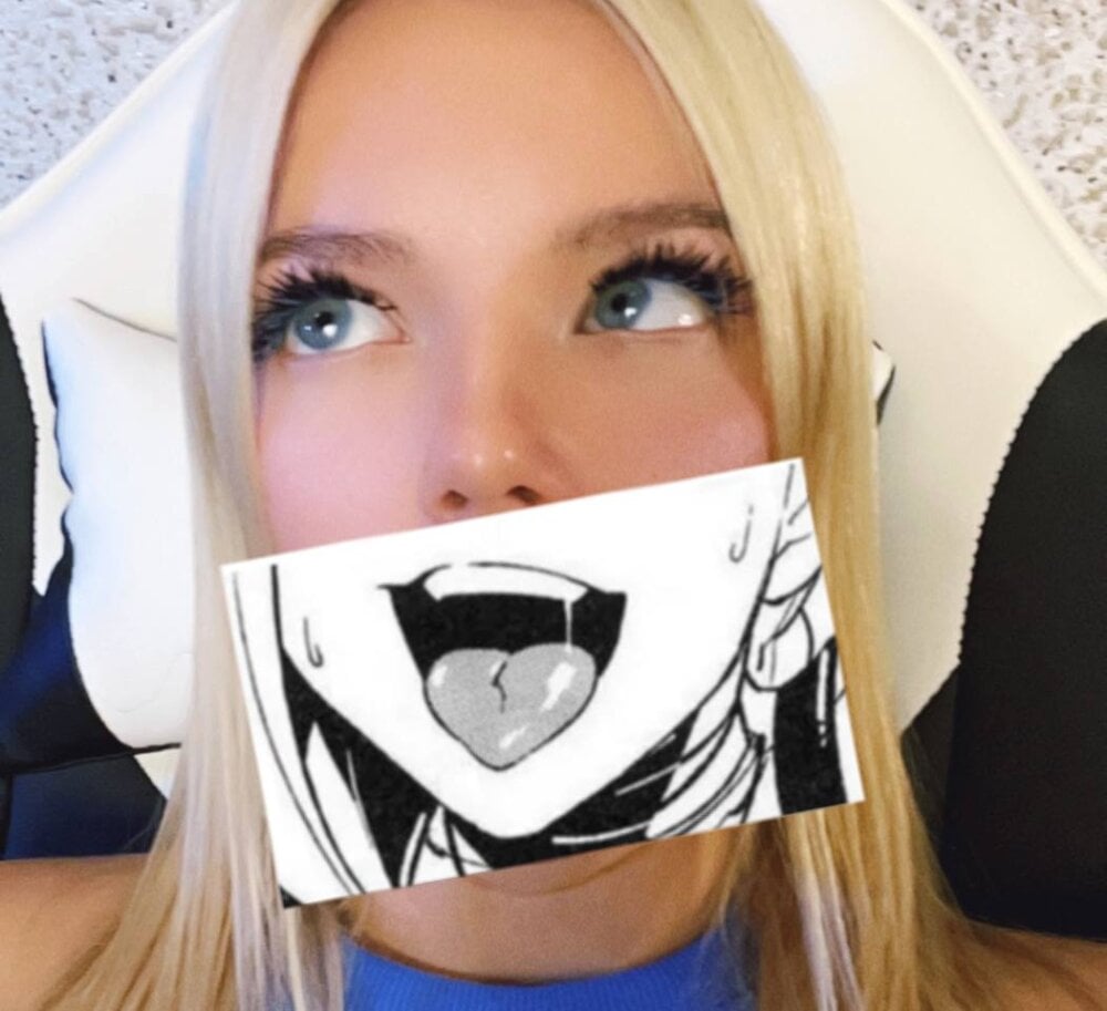 Lily_Daviss' Offline XXX Chat