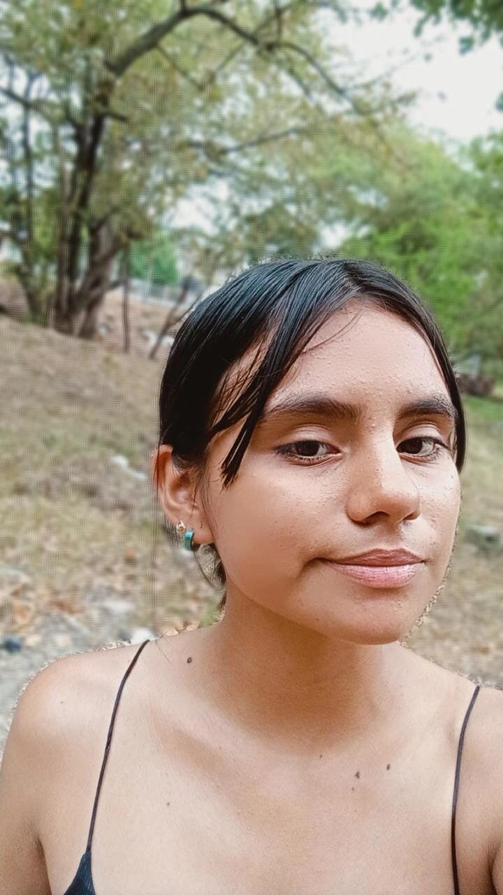 Emmaa_Colliinss