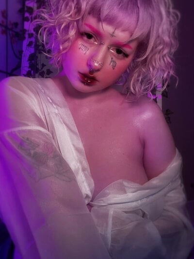 lilatenebris_ Avatar