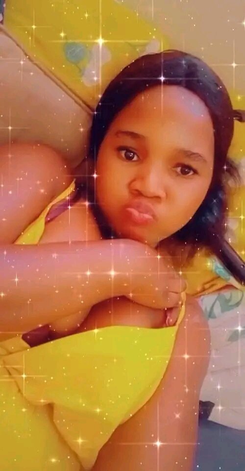 SexyShyLadyxxx