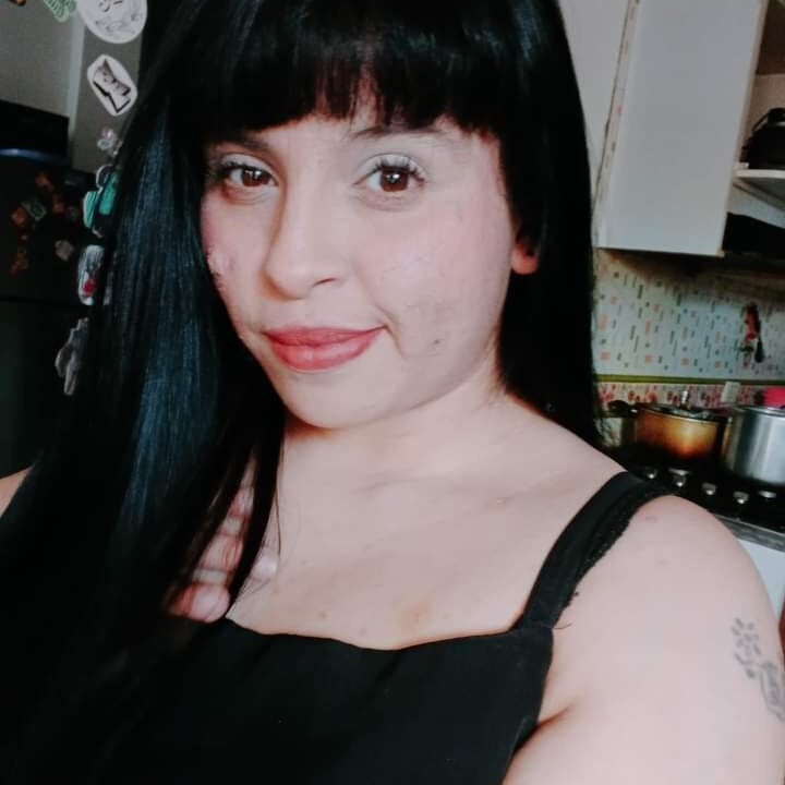 Lena_95 profile