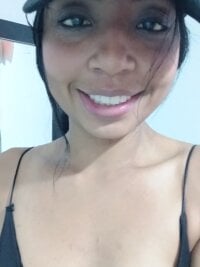 camilita79's Offline Chat Room