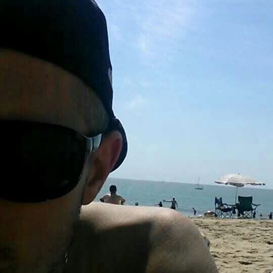 le-maestror102's Offline XXX Chat