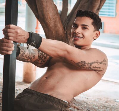 Levi_ferrer