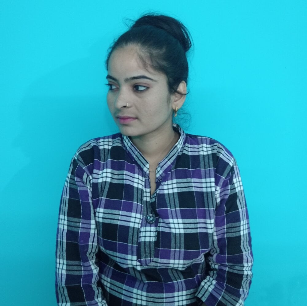 sexlivecamsites.com divya-21 livesex profile in in-your-head-and-dreams cams