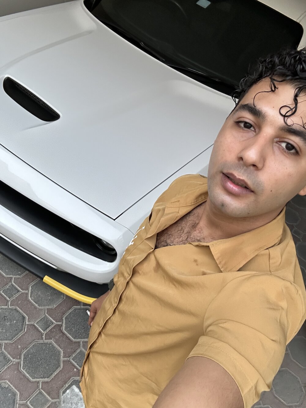 outsizedpistol from stripchat