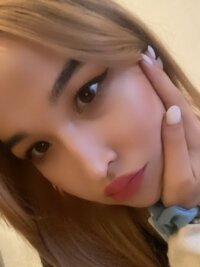 QueenLeena's Offline XXX Chat