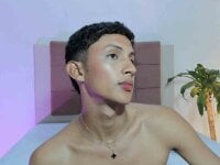 james_blanco's webcam live show