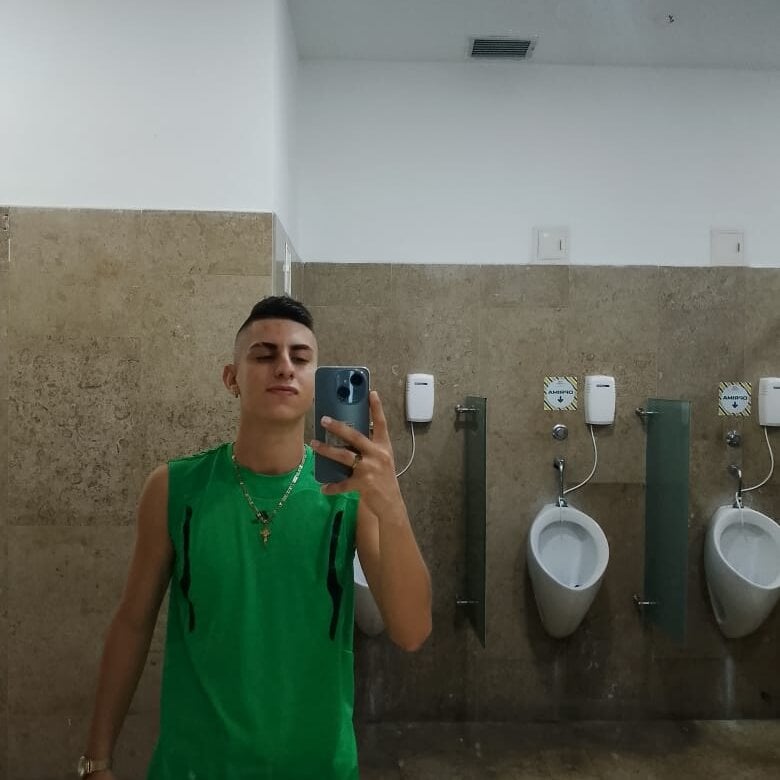 twink_scott19 from stripchat