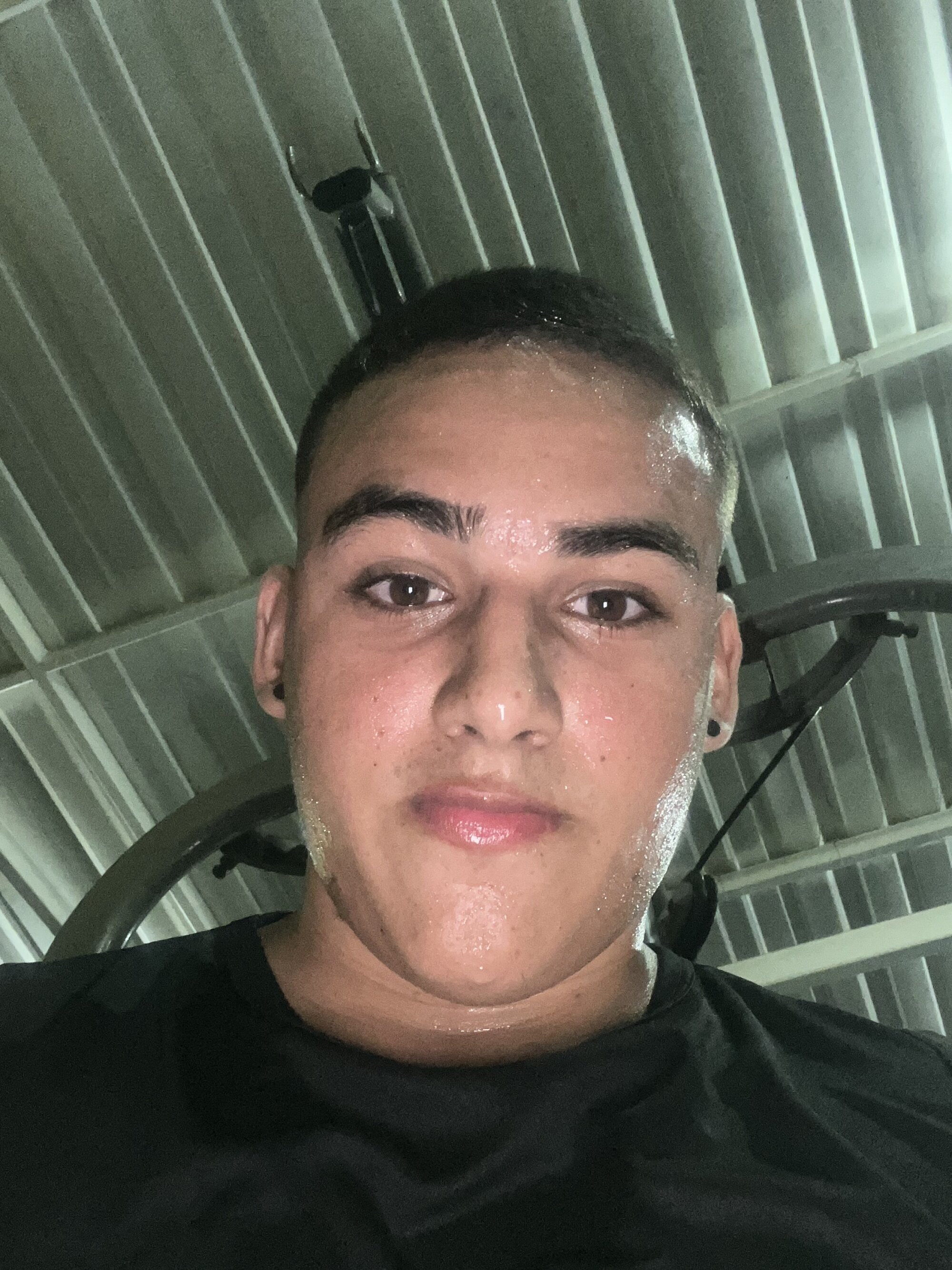 Latino_Junge