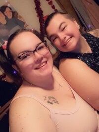 Craven-and-Breena's Offline Chat Room