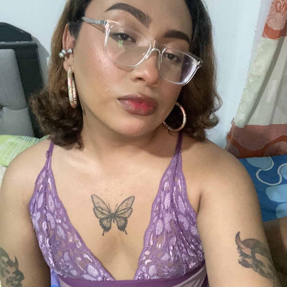 Kendallmafia Chat XXX offline