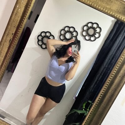 ValeryKinkySlut on StripChat