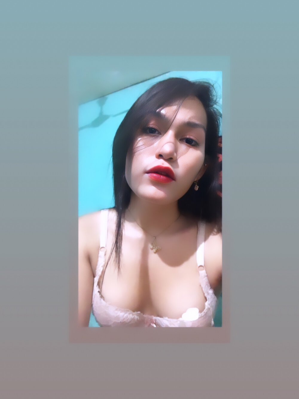 Miss_twinny21 profile