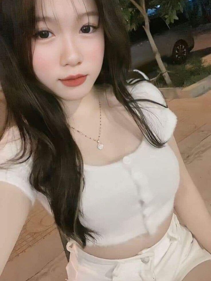 ZINZIN_20 Adlı Modelin Çevrimdışı XXX Sohbeti