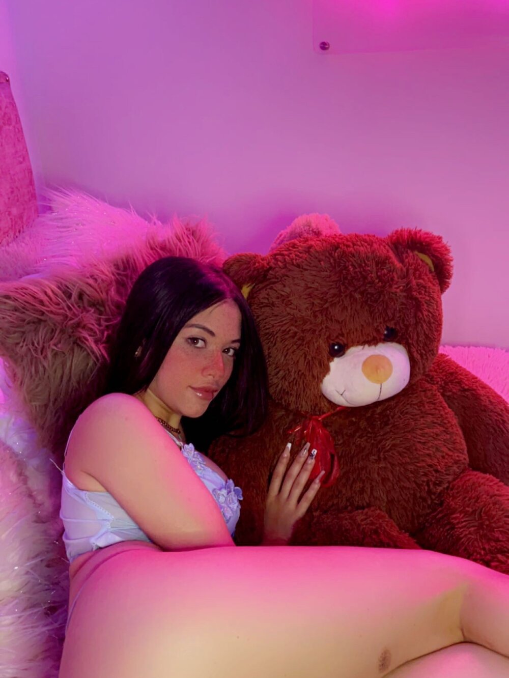 circecherryy 🧝 naked chat