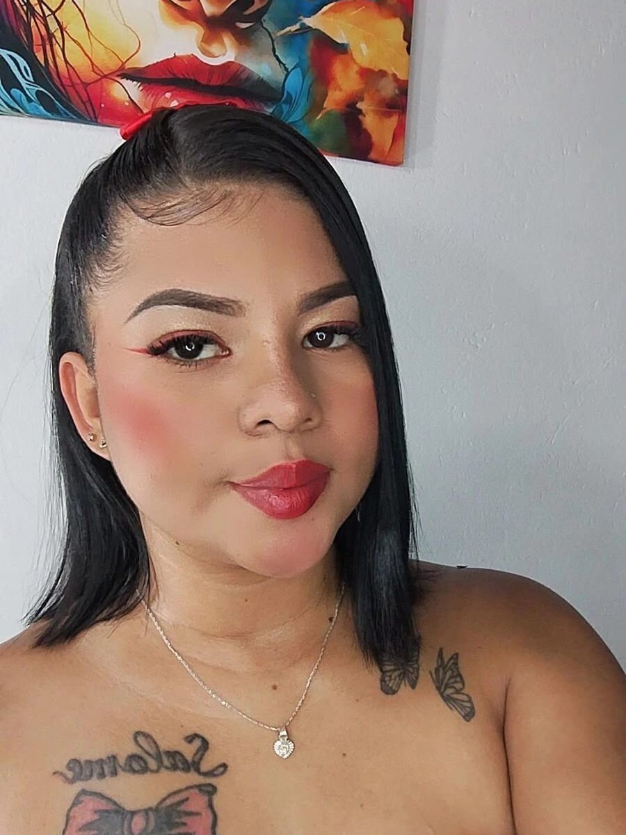 Emily_Thompson33 profile