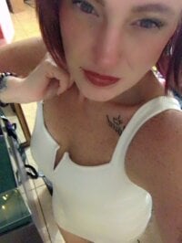 Sm_Ashlee's Offline Chat Room