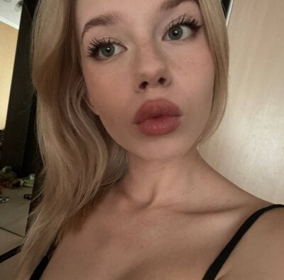 DorisCandelario on StripChat