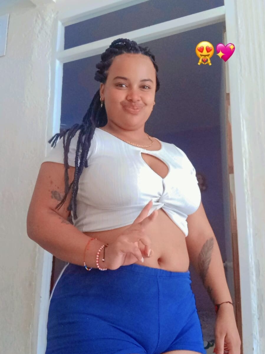 stripchat kendrinaughty webcam profile pic via livesextrans.com