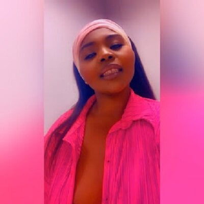 BrownLikeHennessy profile