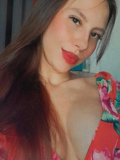 bela34_ 🚃 live nude chat