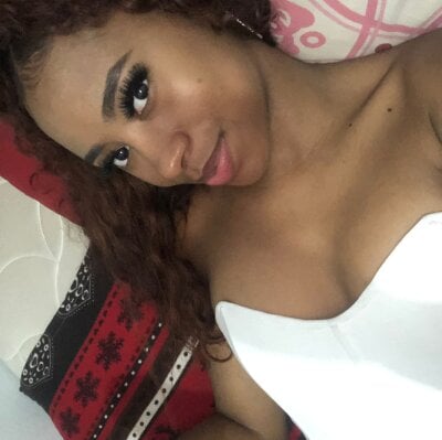 _Shayra_ on StripChat