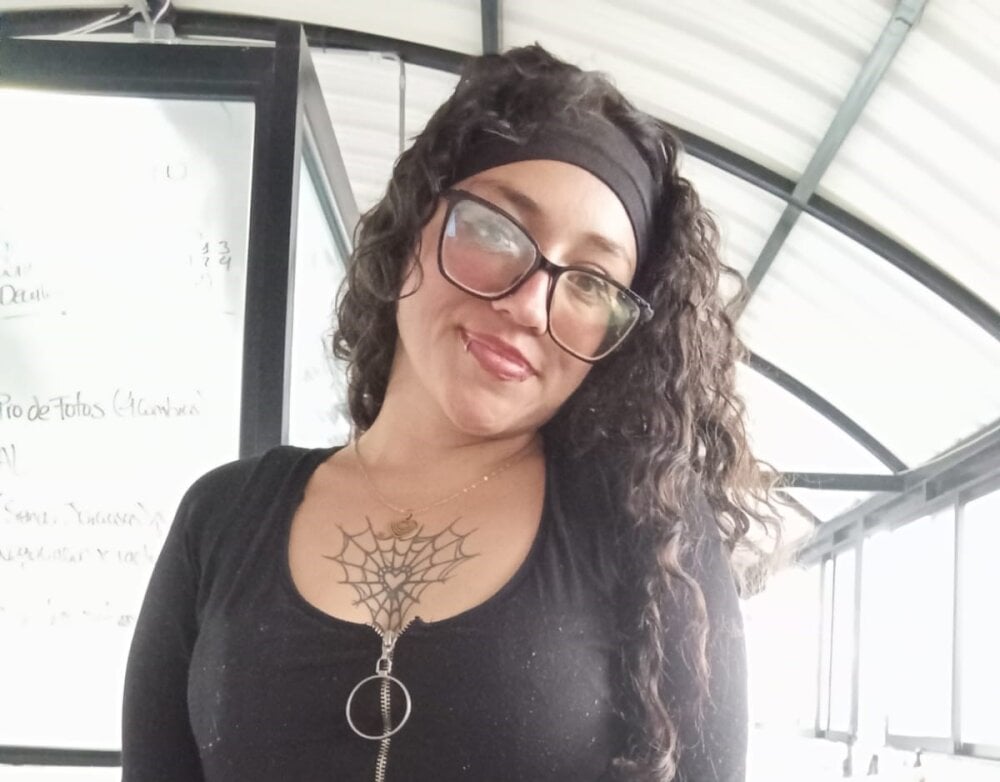 CloeandAron_bdsm profile