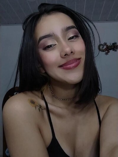 candycam_t 👿 free naked chat