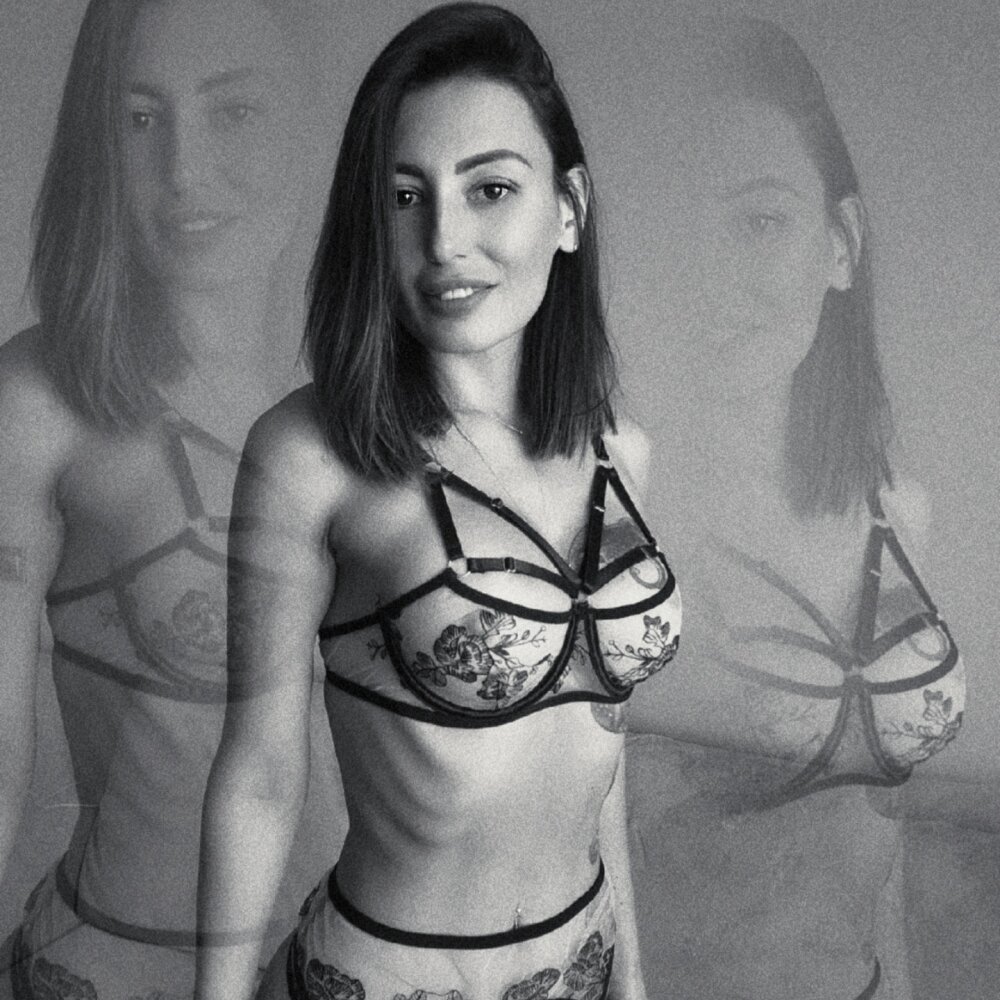 Natasha_fit_hot