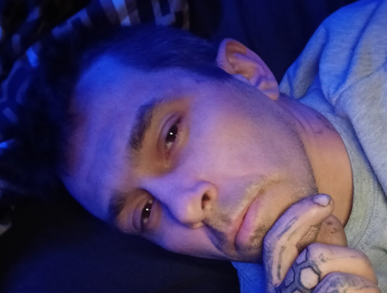 YNOBEXOBKNIP
