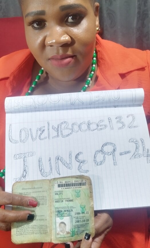 hlelox's Offline XXX Chat