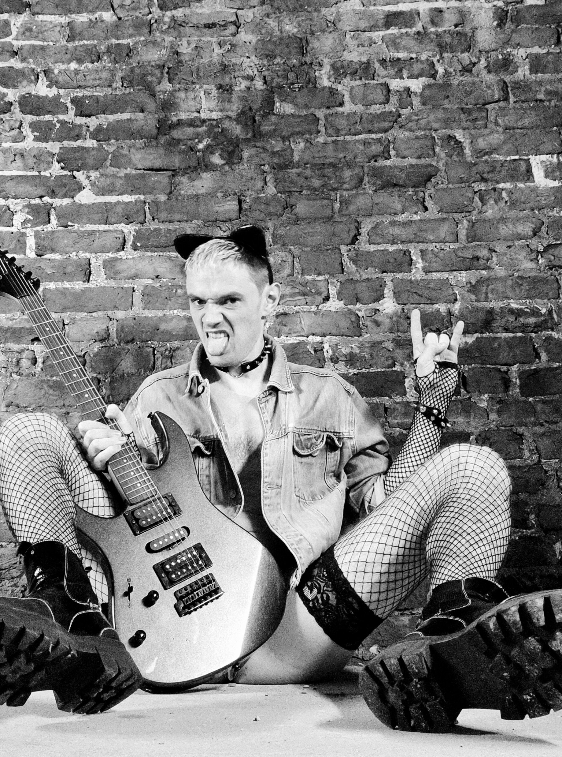 boyinsocks live webcam