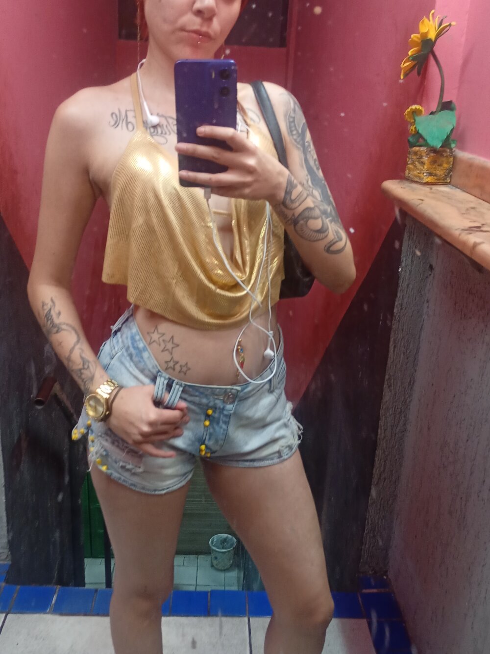 livesex.fan andreiaastarte livesex profile in a-place-where-were-happy cams