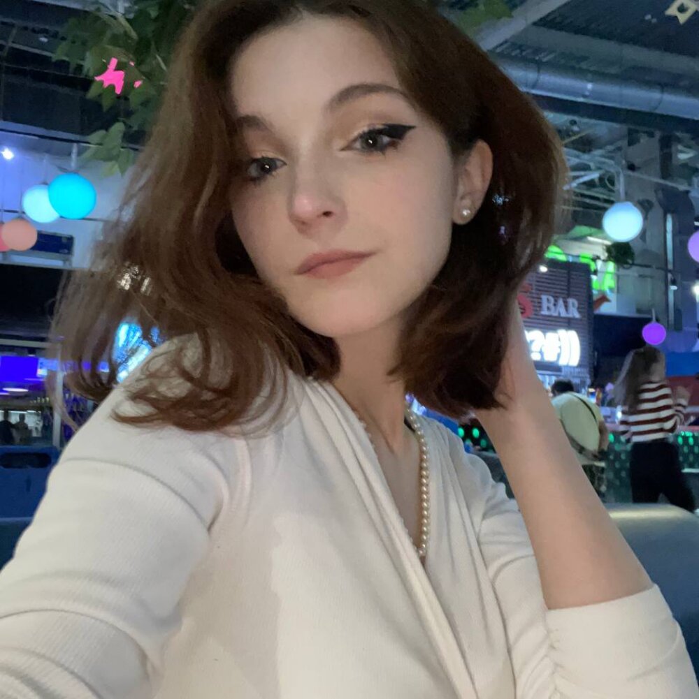 DanaBenson 🐛 online cam