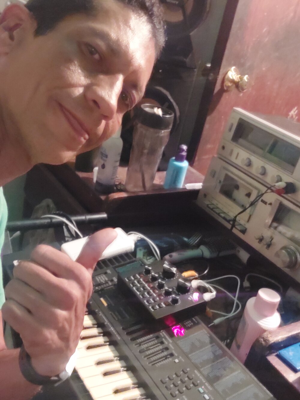 Pinitos69's Offline XXX Chat