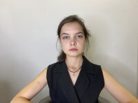 HollyHilI's Offline Chat Room