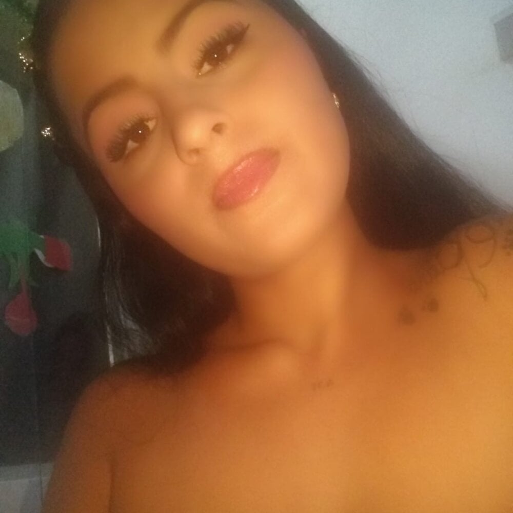 SophiaMillers_ profile