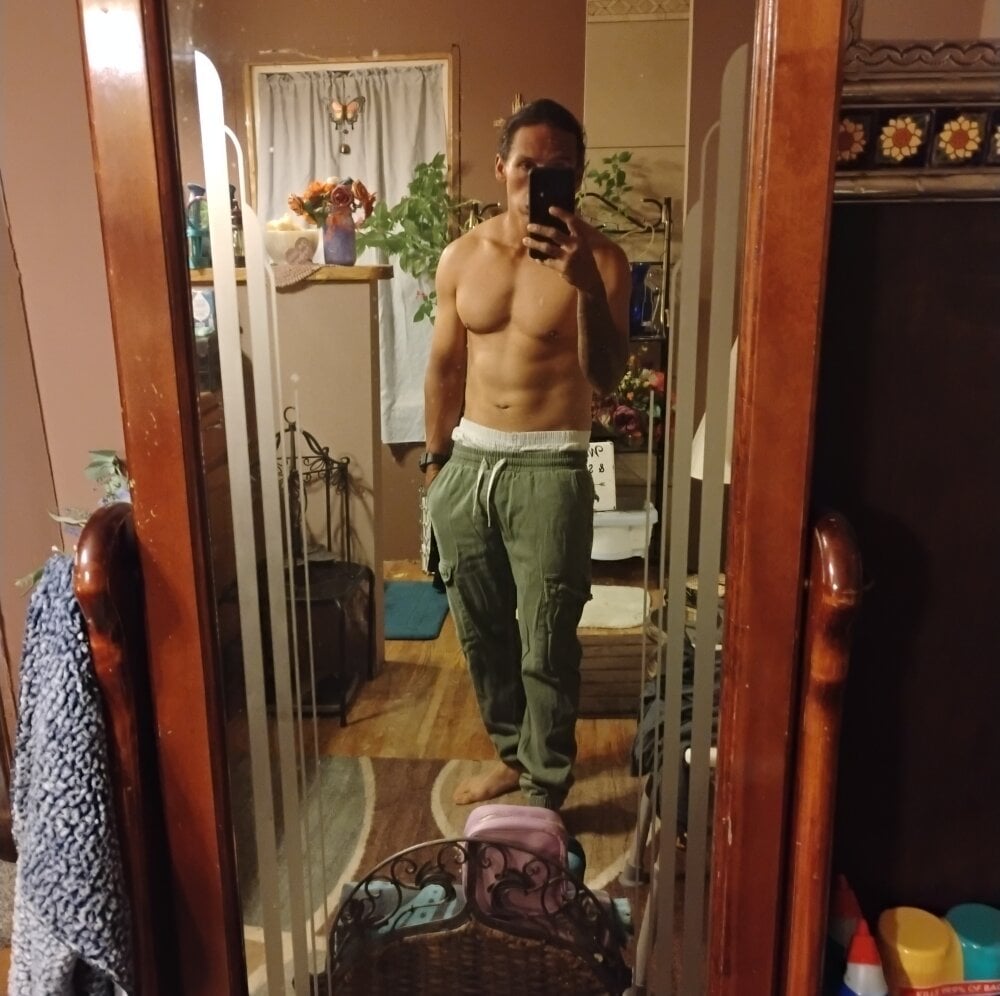 critter009's Offline XXX Chat