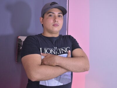 mikecrox from stripchat