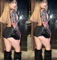 lunesweet's webcam live show