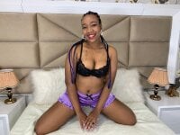 ChloeBellini's webcam live show