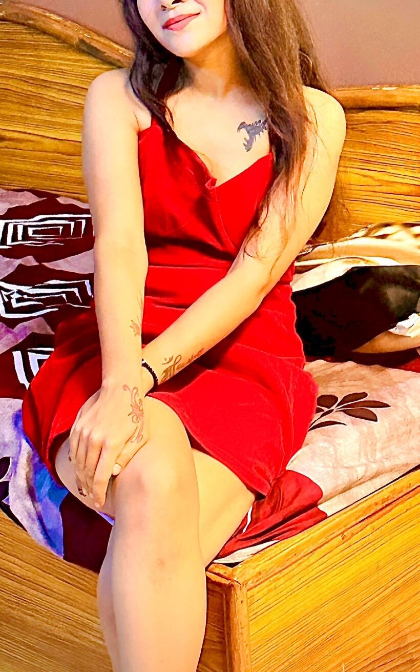 HDFC_GIRL