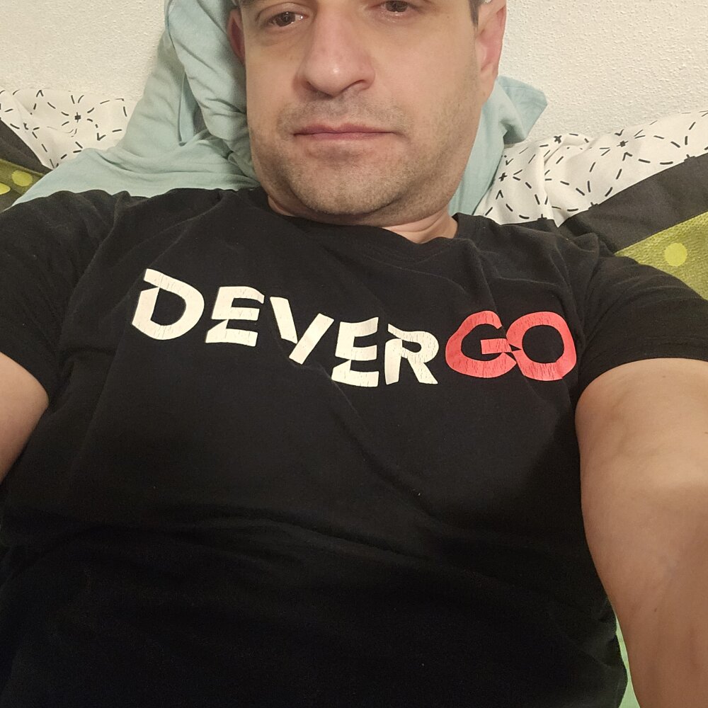 davee83 from stripchat