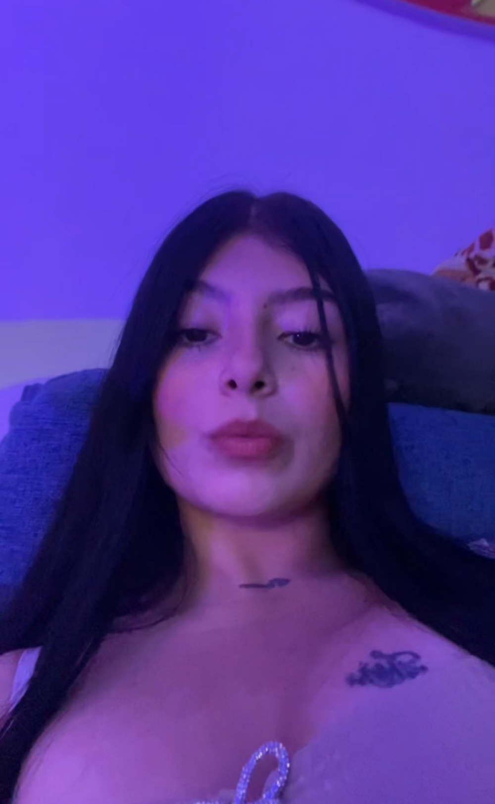 Alexandra090 profile