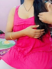 -Anshika's Webcam Show