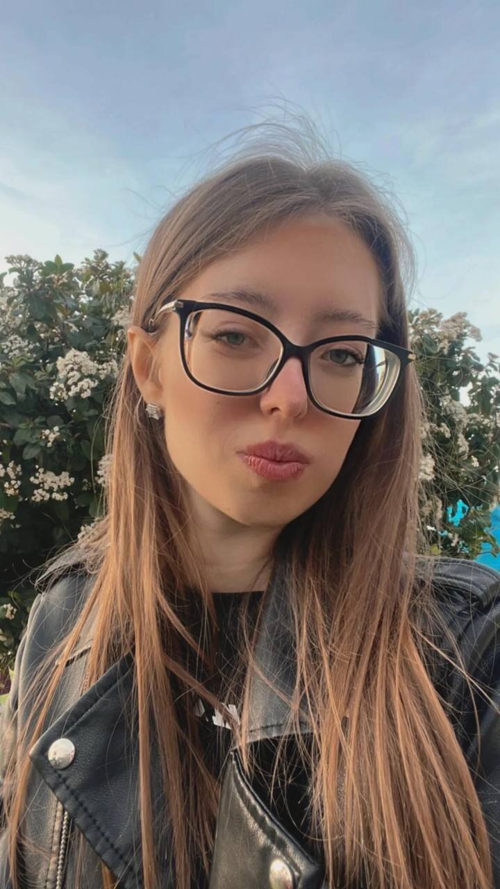 mila_stare