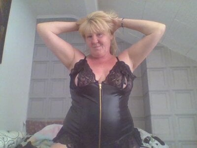 Penelopepee50 - blondes mature