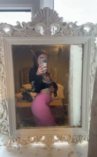 CurvyKay69x