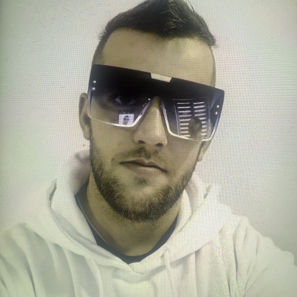 matus219 from stripchat